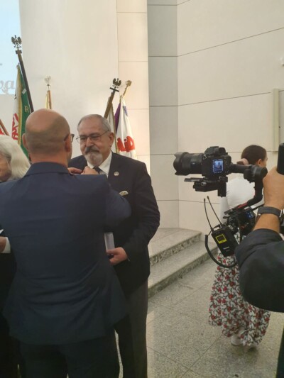 Przyznanie Krzyża Niezłomny i Niepokorny. Przyznanie Krzyża Niezłomny i Niepokorny.